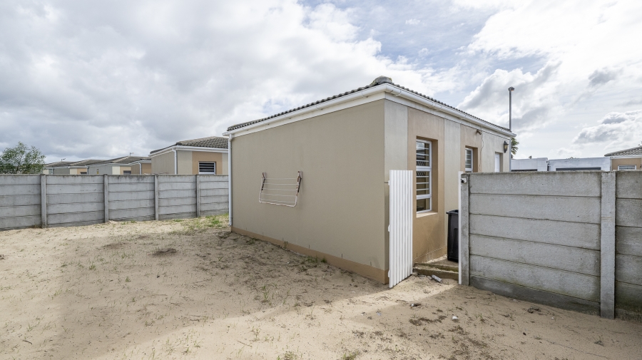 2 Bedroom Property for Sale in Sunset Glen Western Cape